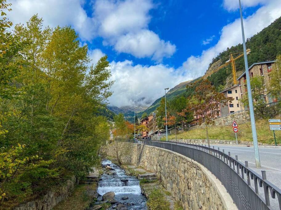 Vistas Al Valle - 6pax - A Pie De Pistas & Esqui - Free Parking L By Bonesvacances Apartament